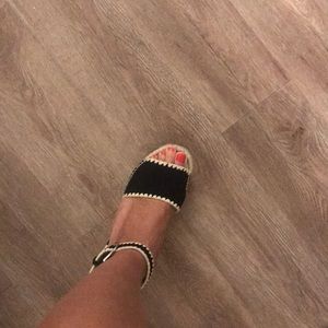 Women’s size 7.5 sandals